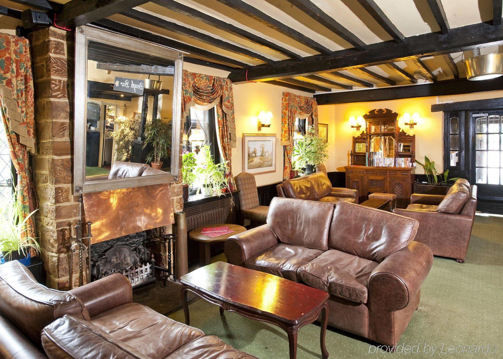 Roebuck By Greene King Inns Forest Row Interior foto